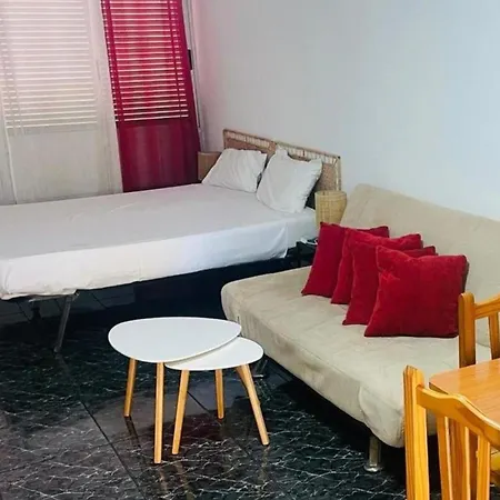 Cozy 2-bed & Sofa-bed - Pool Wifi Pets Daire